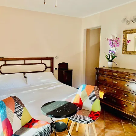 Alloggio per agriturismo Il Talento Nella Quiete Castiglione dʼIntelvi